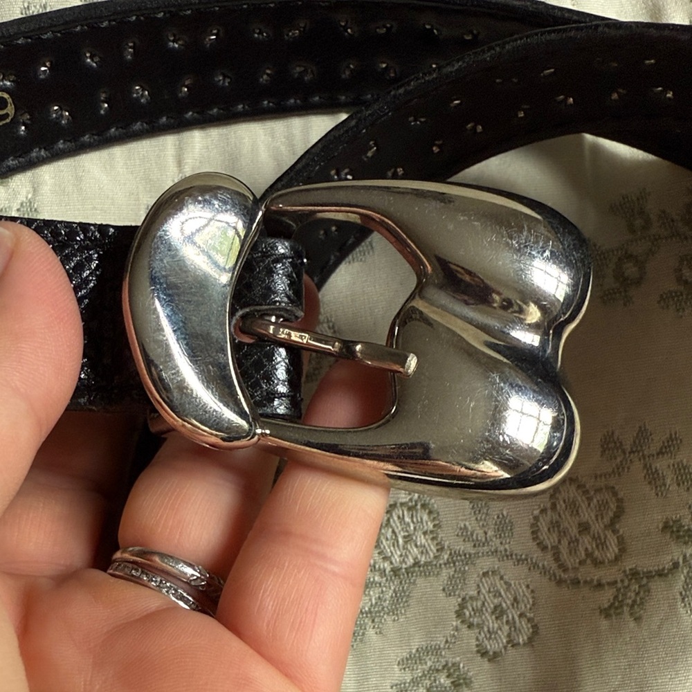 Black Leather Belt with Silver Buckle and Multicolor Accents Vintage Small. - Picture 7 of 17